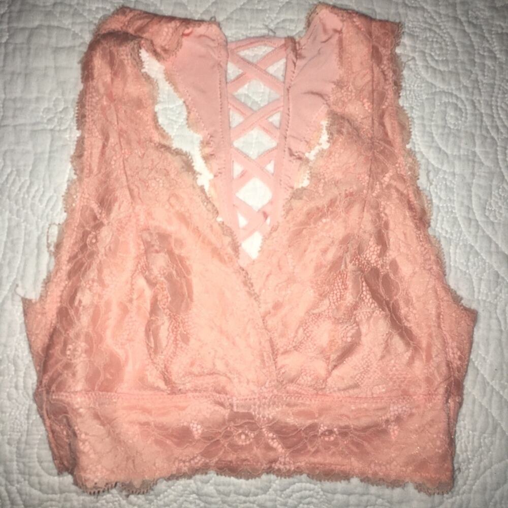 NWOT Guess Peach Lace Bralette Peach Size XS